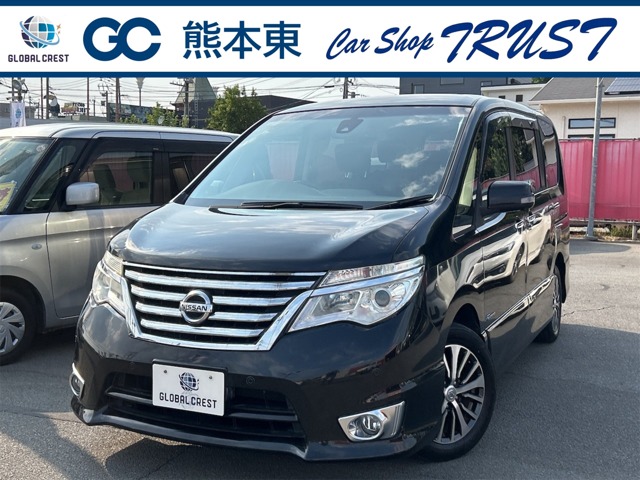中古車 セレナ