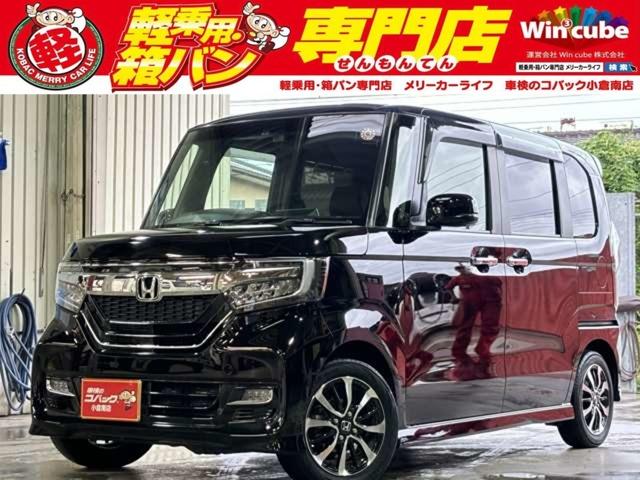 中古車 N-BOXカスタム