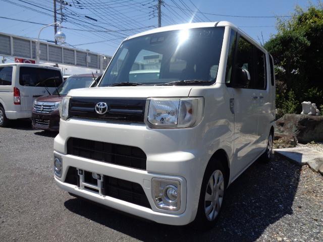 トヨタ ピクシスメガ