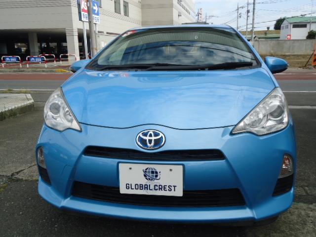 中古車 アクア