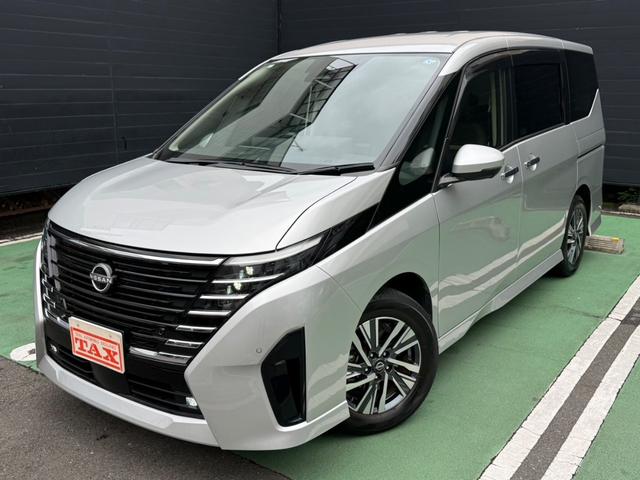 中古車 セレナ