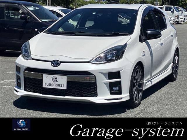 中古車 アクア