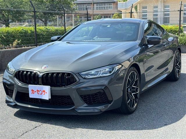 中古車 M8