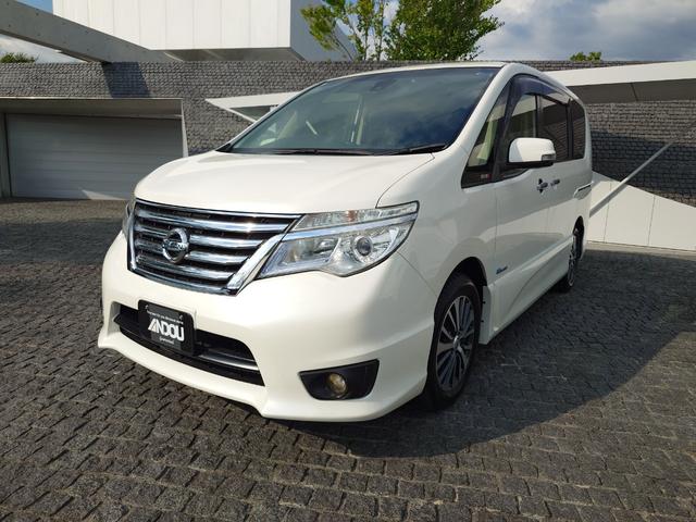 中古車 セレナ