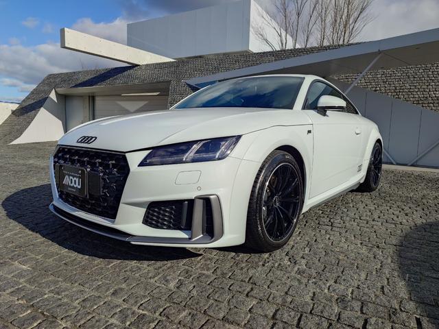 アウディ TTクーペ