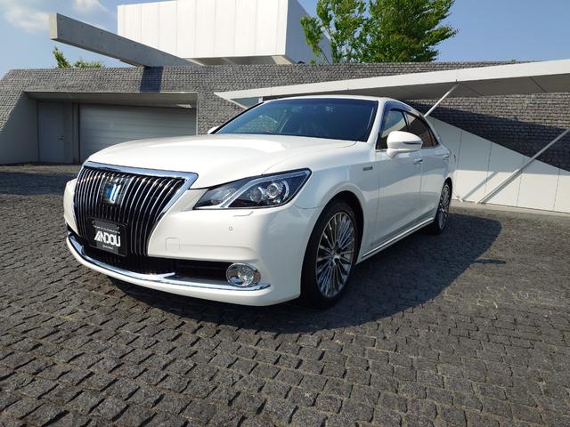 中古車 クラウンマジェスタ
