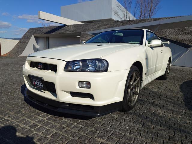 中古車 スカイライン