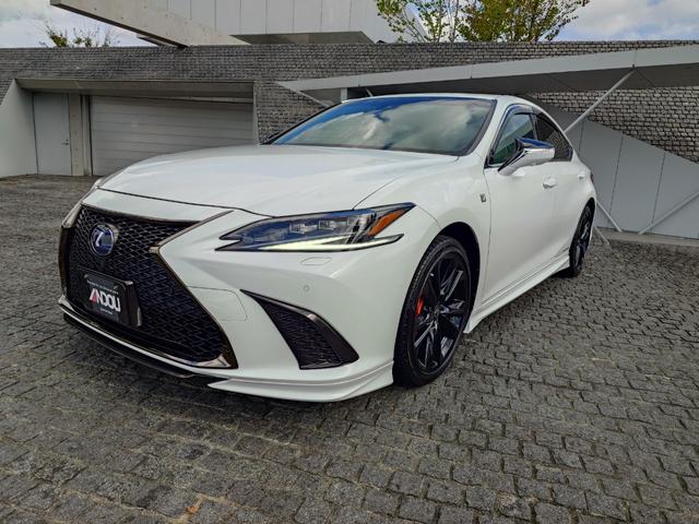 中古車 ES
