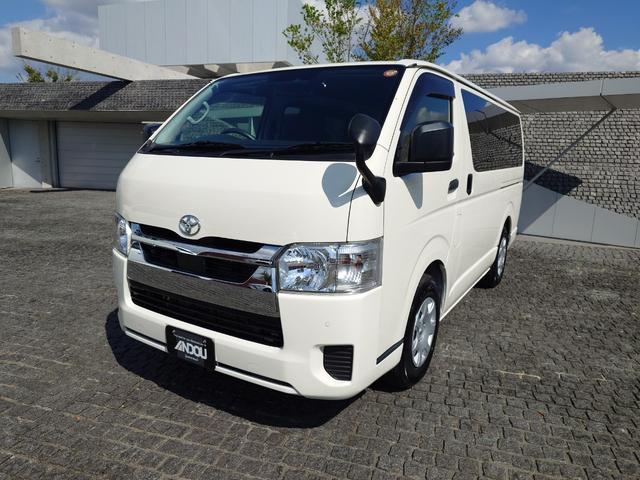 中古車 ハイエースバン