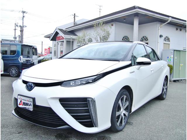 中古車 MIRAI