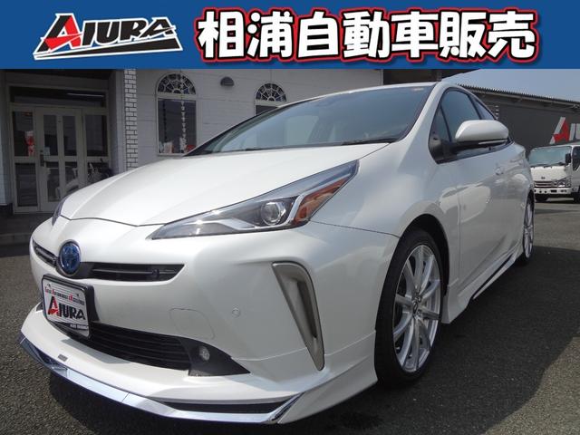 中古車 プリウス