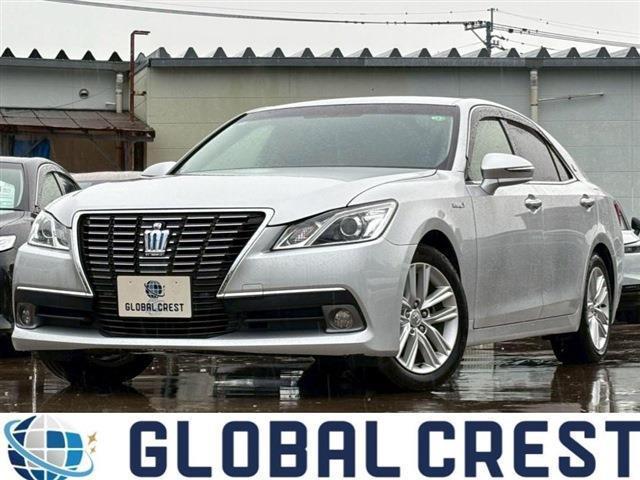 中古車 クラウンハイブリッド