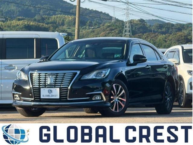中古車 クラウンハイブリッド