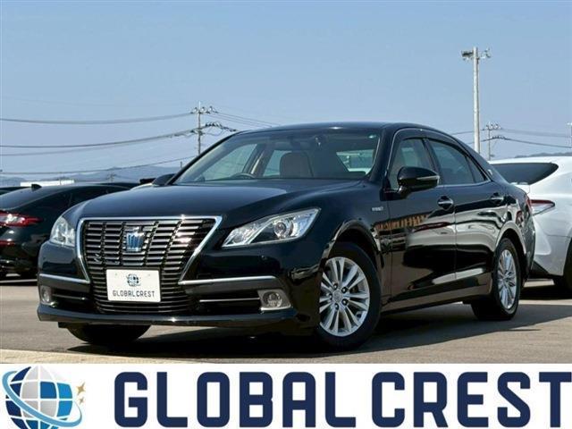 中古車 クラウンハイブリッド