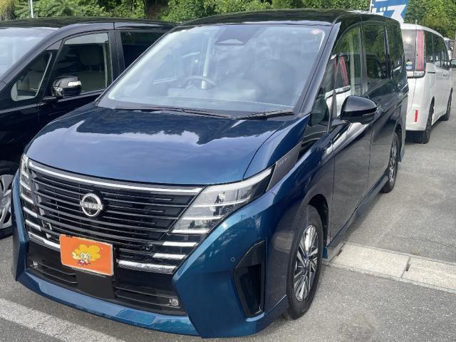 中古車 セレナ