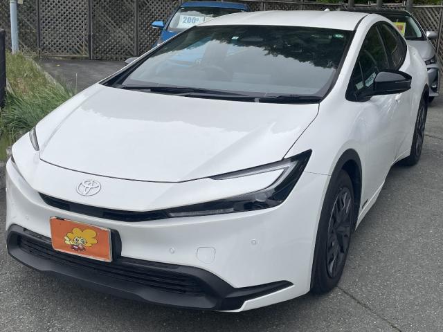 中古車 プリウス