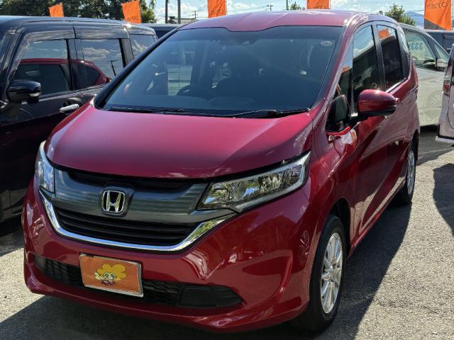 中古車 フリード+