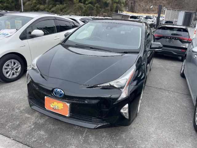 中古車 プリウス