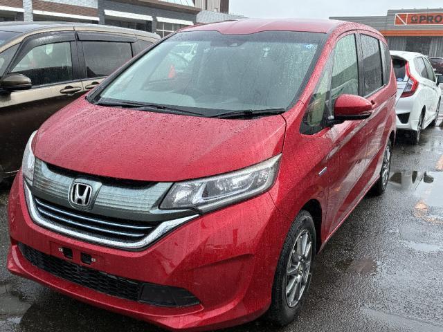 中古車 フリードハイブリッド