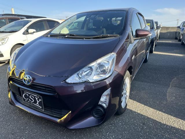 中古車 アクア