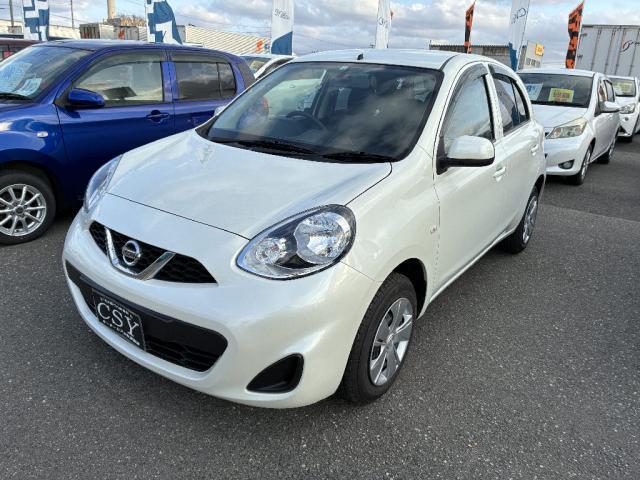 中古車 マーチ