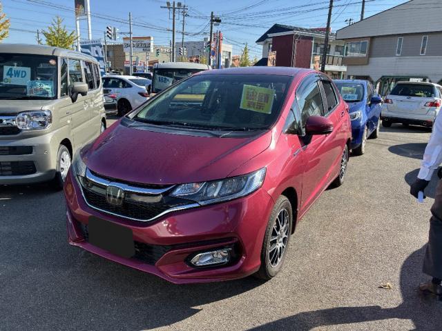 中古車 フィットハイブリッド