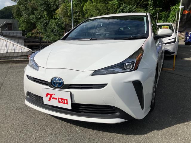 中古車 プリウス