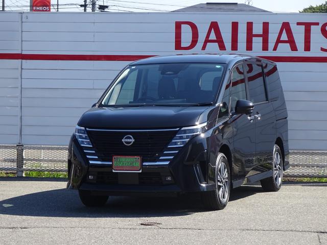 中古車 セレナ