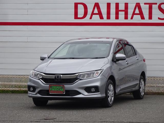 中古車 グレイス