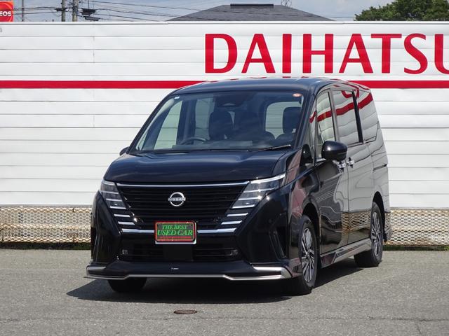 中古車 セレナ