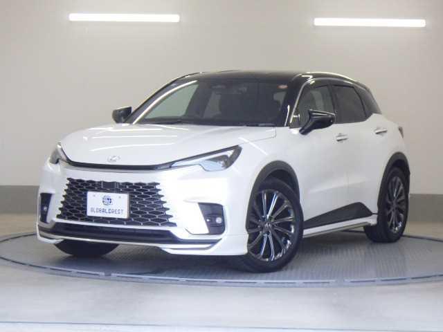 中古車 LBX