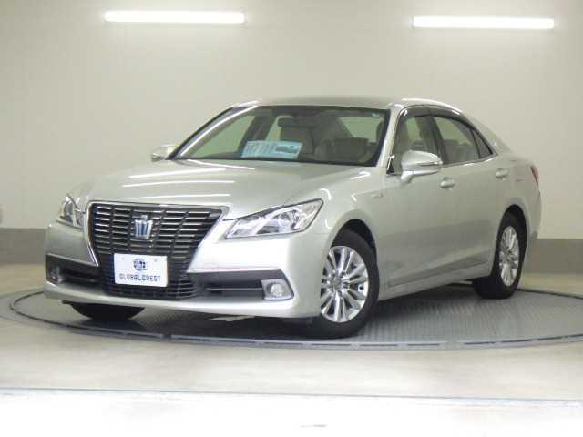 中古車 クラウンハイブリッド