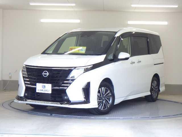 中古車 セレナ