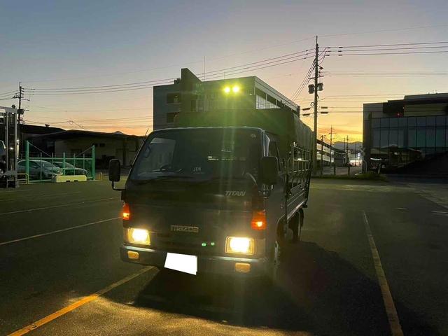 中古車 タイタントラック