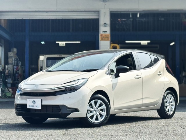 中古車 アクア