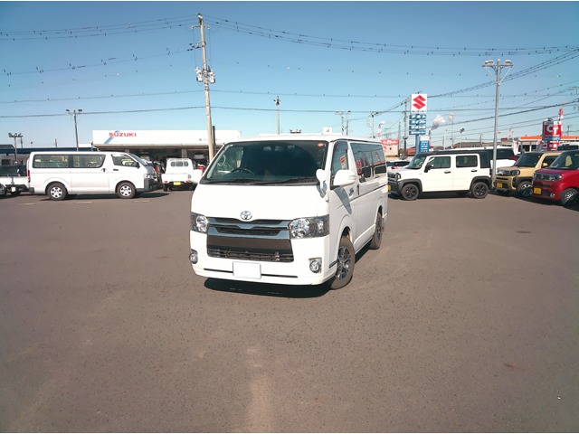 中古車 レジアスエース