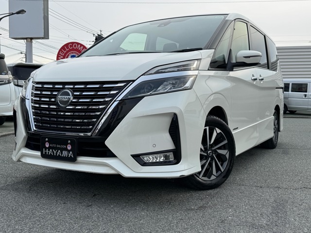 中古車 セレナ