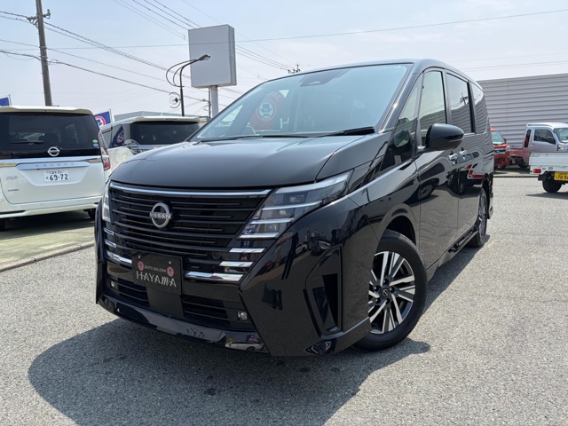 中古車 セレナ