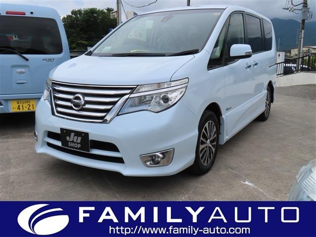 中古車 セレナ