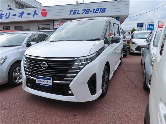 中古車 セレナ