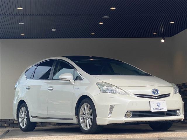 中古車 プリウスα
