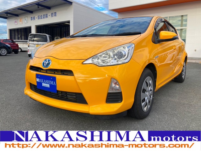 中古車 アクア