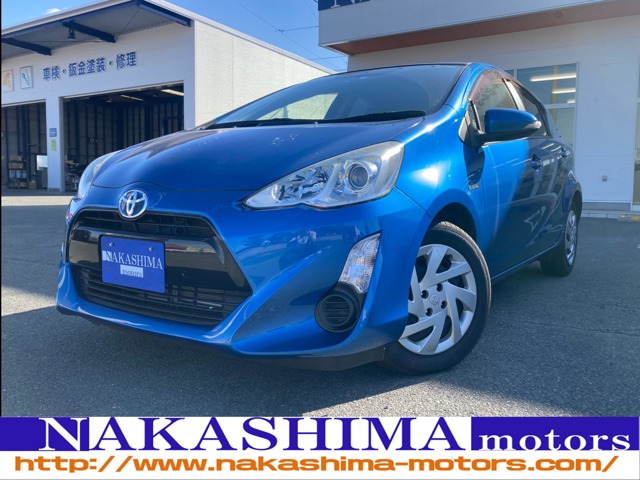 中古車 アクア