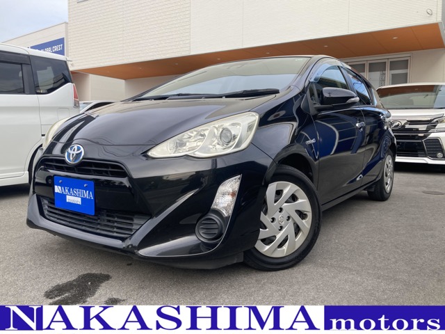 中古車 アクア
