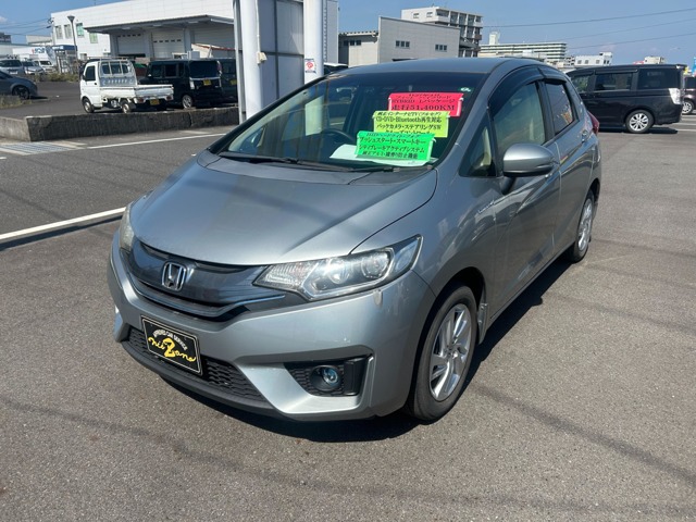 中古車 フィット